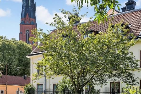 Orphei Drängars plats 9, Uppsala